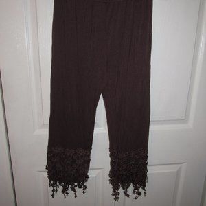 Women's Capris